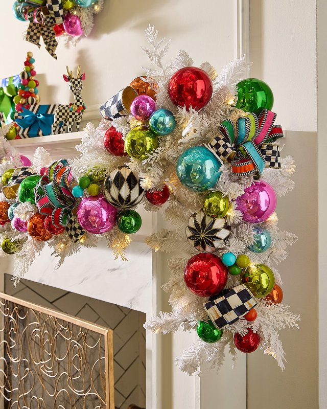 Confetti Christmas Garland, 71"